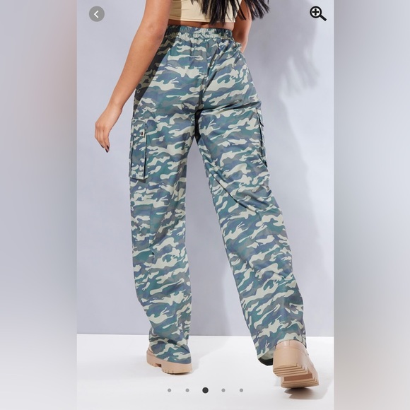 Khaki Camo Print Wide Leg Cargo Pants - Picture 2 of 4